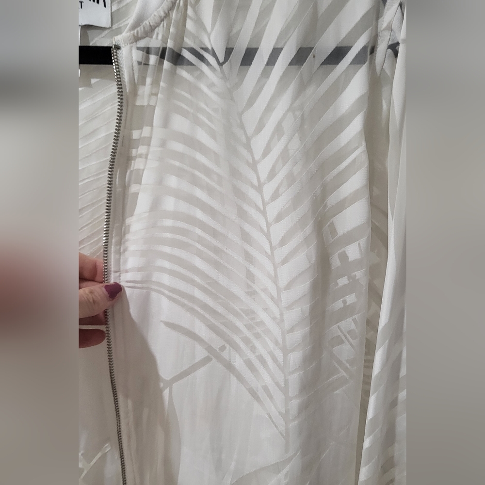 Jacket - Picture 2 of 3